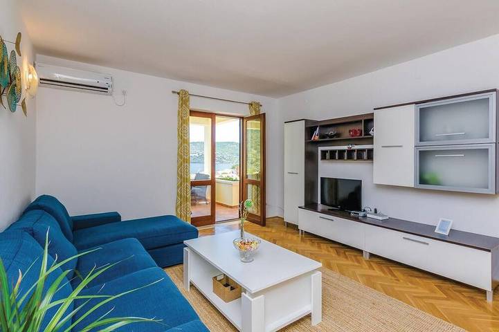 Gorgeous home in Slano in Slano, Dubrovnik-Neretva