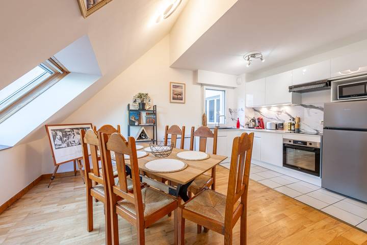 Gîte pour 3 personnes, adapté aux familles dans Office De Tourisme Lac D Annecy Rive Plein Soleil - 2