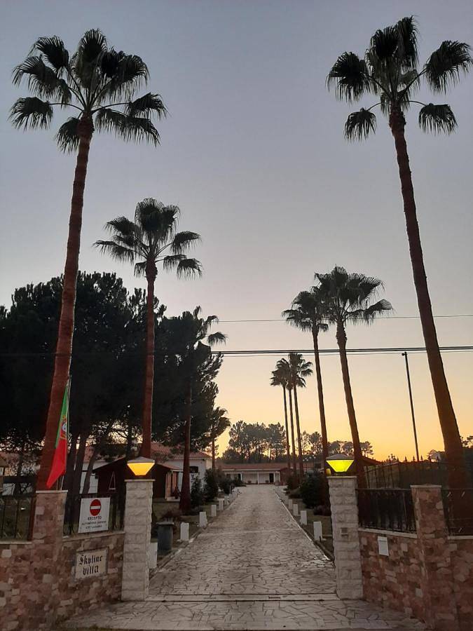 Gîte pour 3 personnes, avec vue ainsi que piscine et jardin dans Fernão Ferro - 3