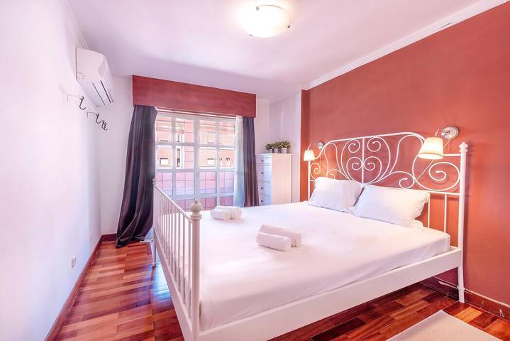 Ferienwohnung für 4 Personen, mit Balkon und Terrasse in Lissabon - 3