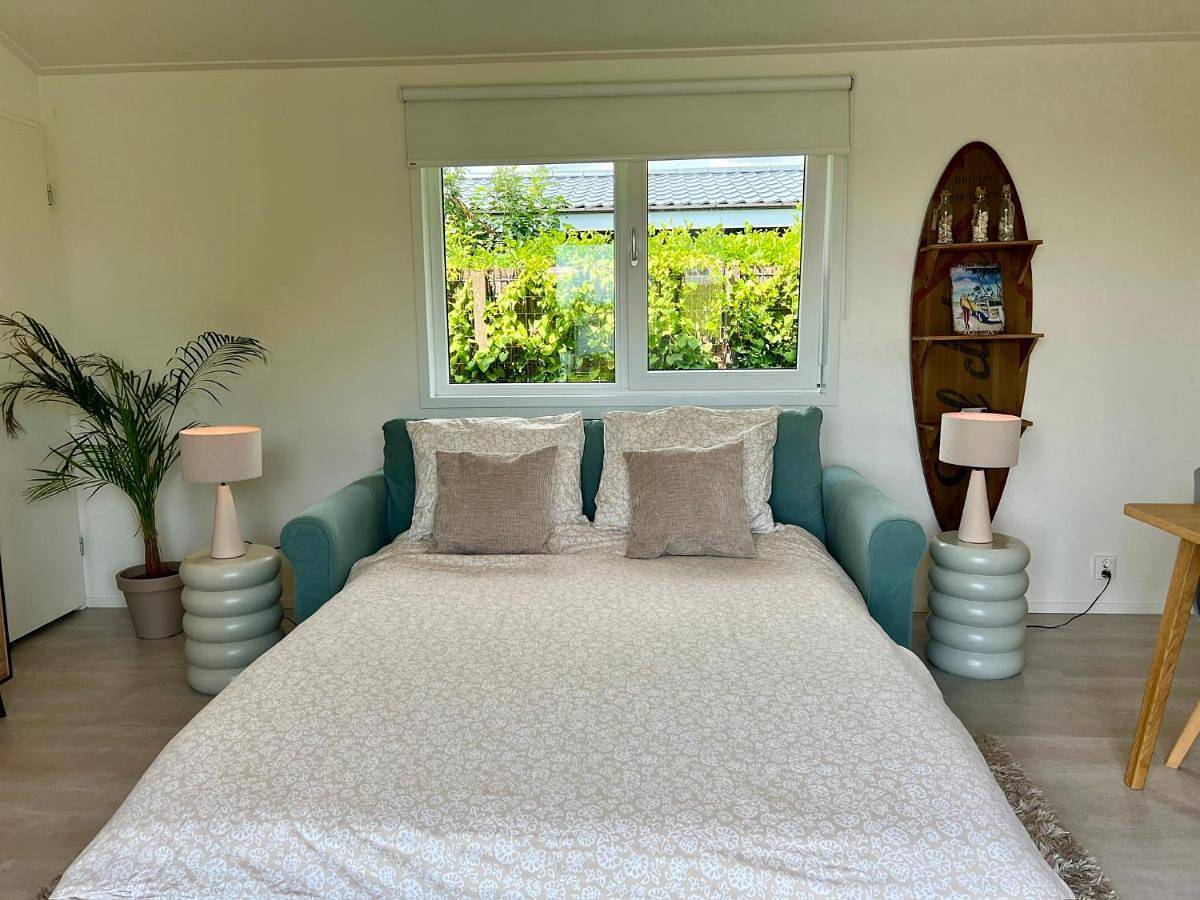 One-Bedroom Chalet in Vinkeveen, Groene Hart