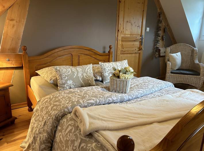 Gîte pour 7 personnes, avec jardin à Saint-Romain-de-Colbosc