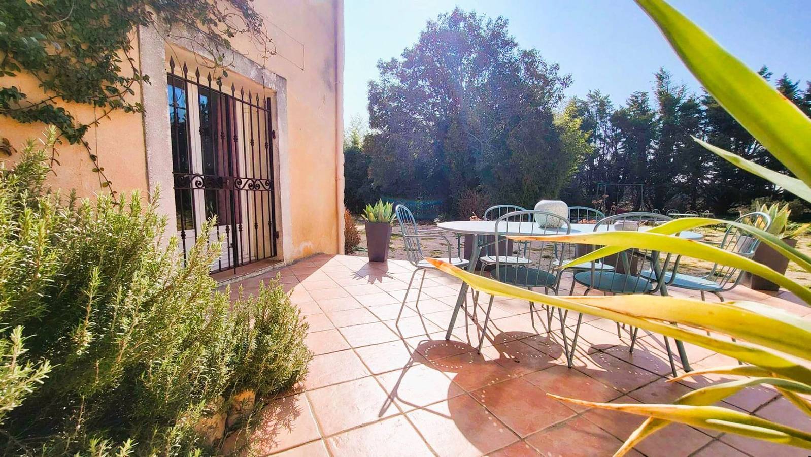 Gîte pour 4 personnes (2 chambres) in Pernes-les-Fontaines, Vaucluse