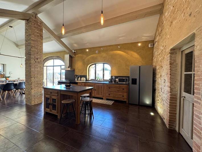 Location de vacances pour 19 personnes, avec vue ainsi que piscine et jardin à Montboucher-sur-Jabron - 3