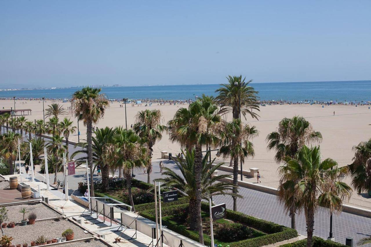 Sol Playa Suites in Platja del Cabanyal - Les Arenes (Valencia), Valencia