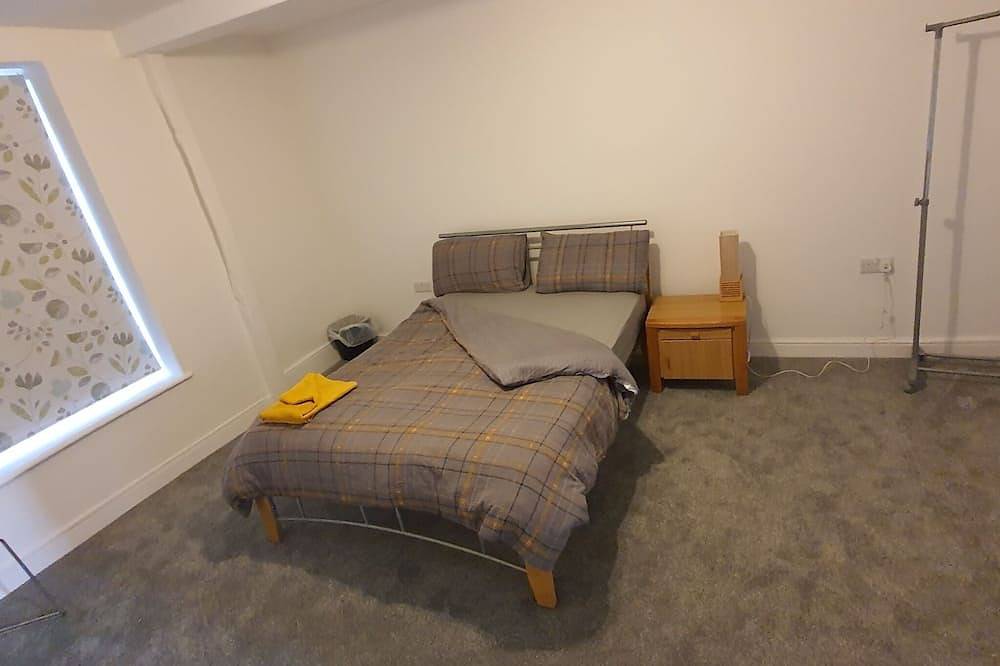 Entire apartment, Grace Apartments - Living Stone 2  Flat B in Ashford, Ashford region