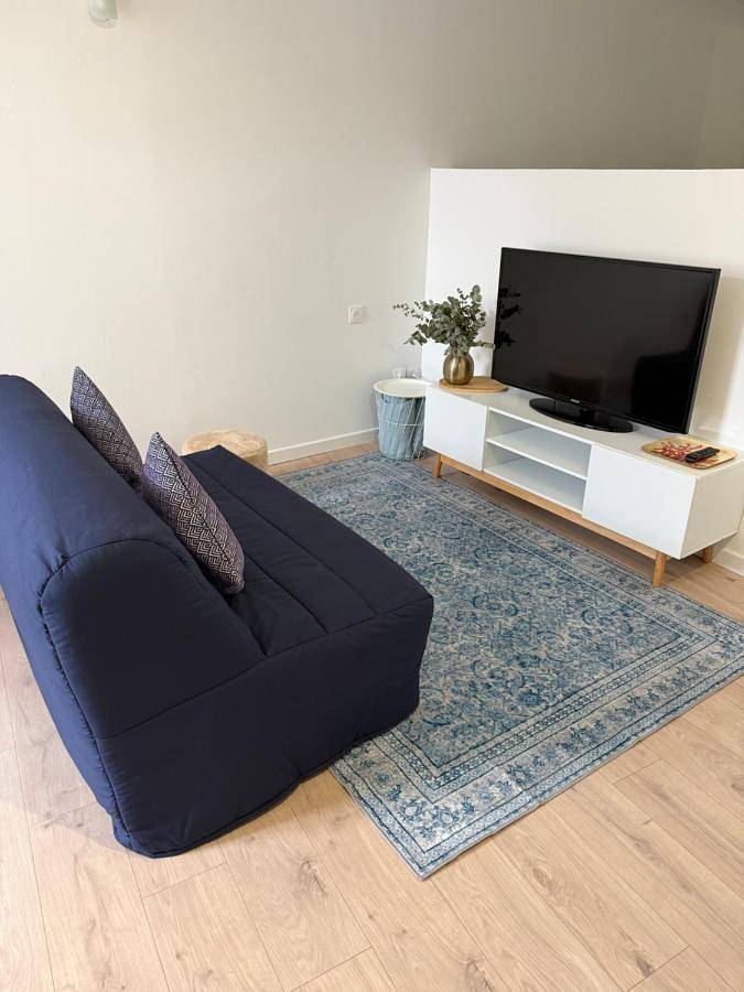 Gîte pour 4 personnes, avec balcon à Grans - 2