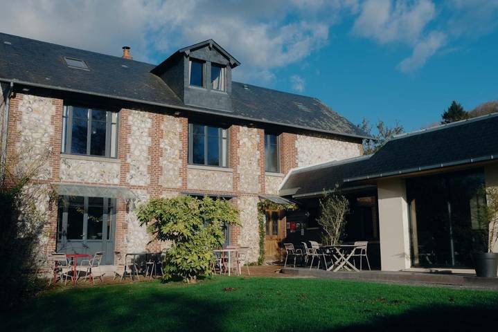 Hôtel pour 2 personnes, avec sauna ainsi que terrasse et piscine