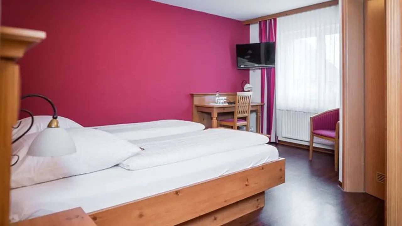 Doppelzimmer für 2 Personen (15 m²) in Deggenhausertal in Deggenhausertal, Region Bodensee-Oberschwaben
