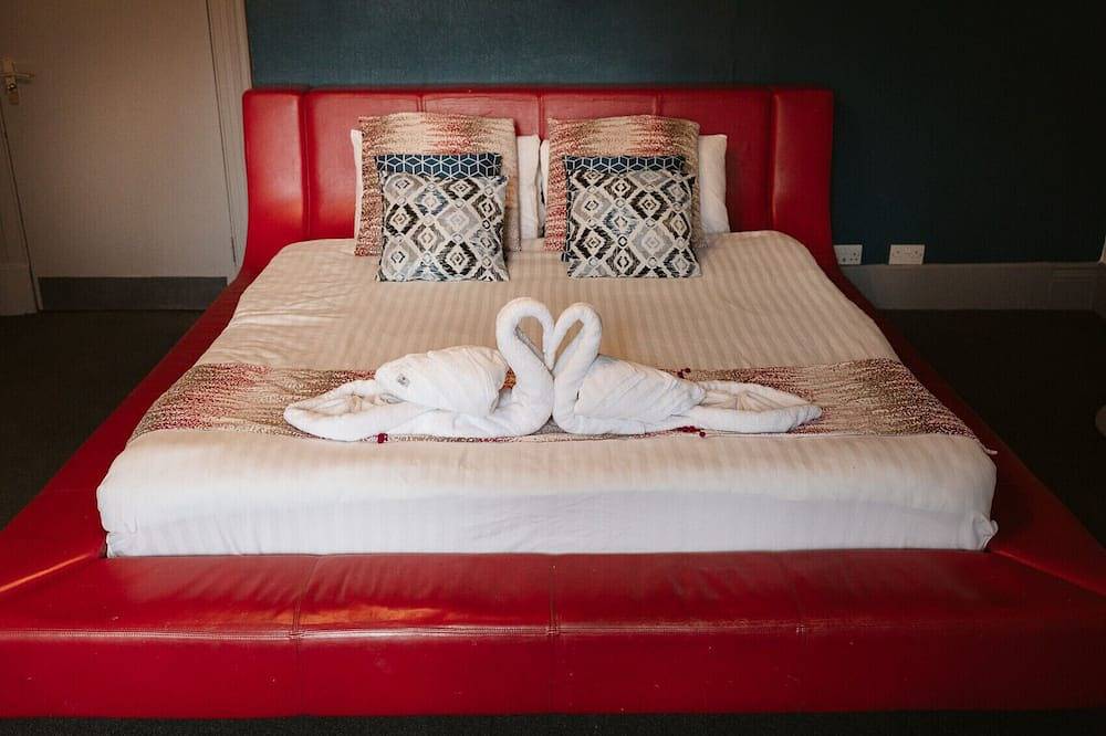 First Floor Room - 2 in Paisley, Renfrewshire