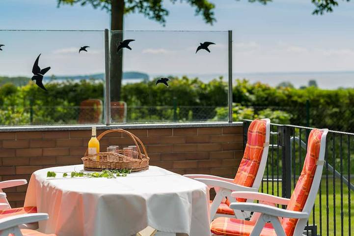 Ferienhaus für 8 Personen, mit Garten und Balkon - 1