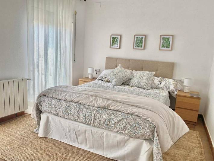 Apartamento para 6 personas, con Jacuzzi además de Terraza y Vistas en Colera