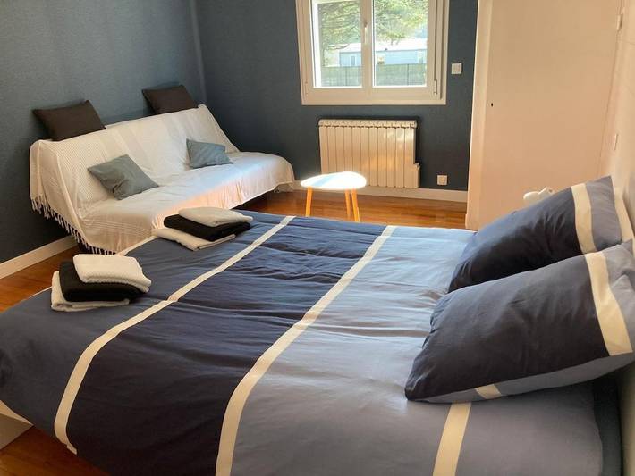 Location de vacances pour 8 personnes, avec terrasse dans Plage Du Steir Penmarc H