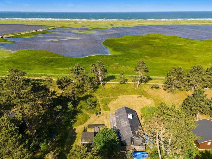 Ferieudlejning for 5 personer, med Terrasse i Ellinge Lyng