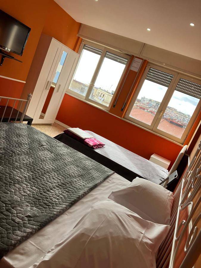 Location de vacances pour 2 personnes, avec terrasse et vue dans Mercato