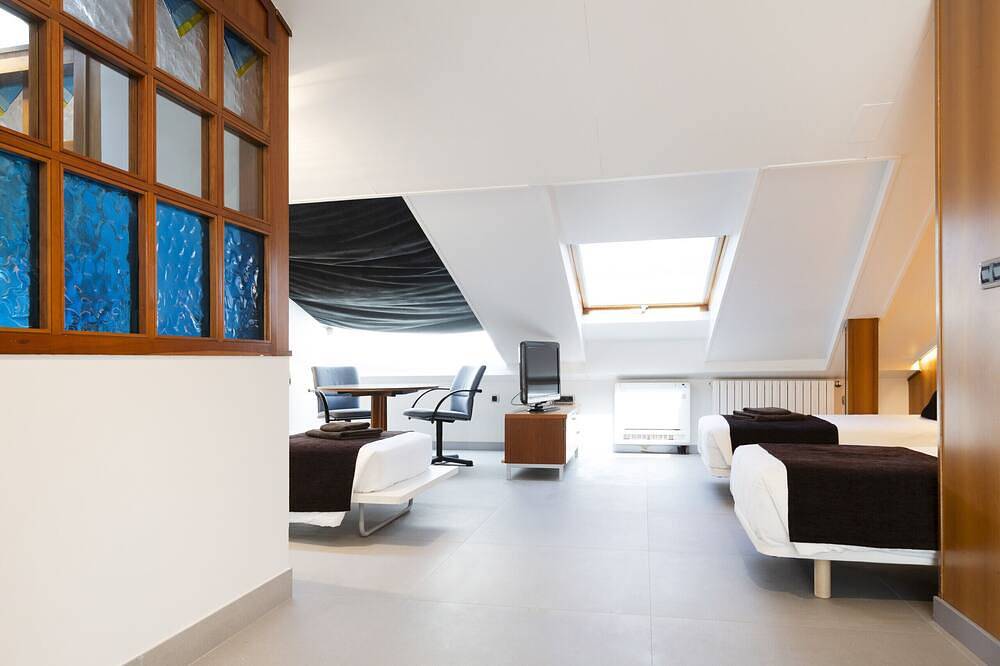 Apartamento entero, Fuenterrabía by Basquelidays in Fuenterrabía, Costa Vasca