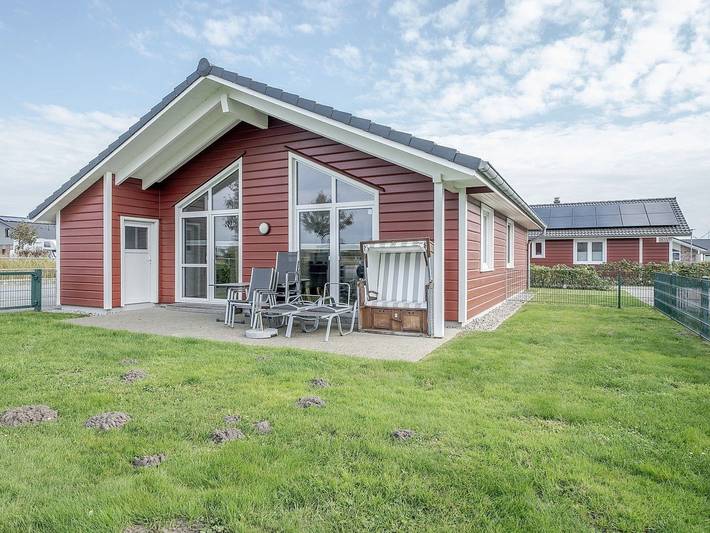 Ferienhaus für 5 Personen, mit Terrasse und Garten sowie Sauna