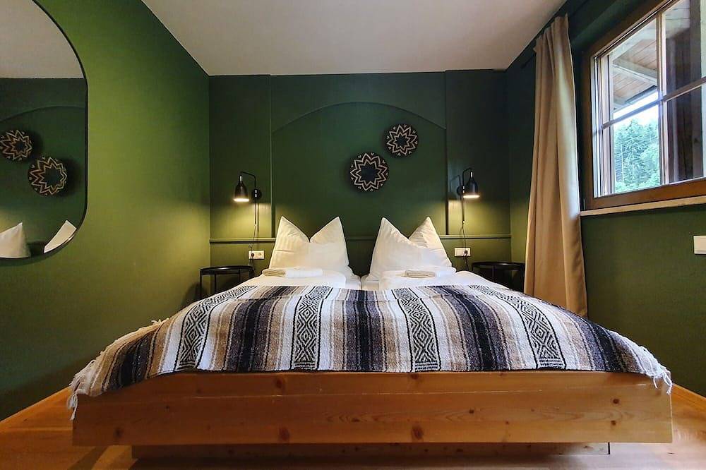 Ganze Wohnung, Alpenflair Apartment mit Balkon - inkl Parkplatz #3 in Stubaier Alpen, Götzens