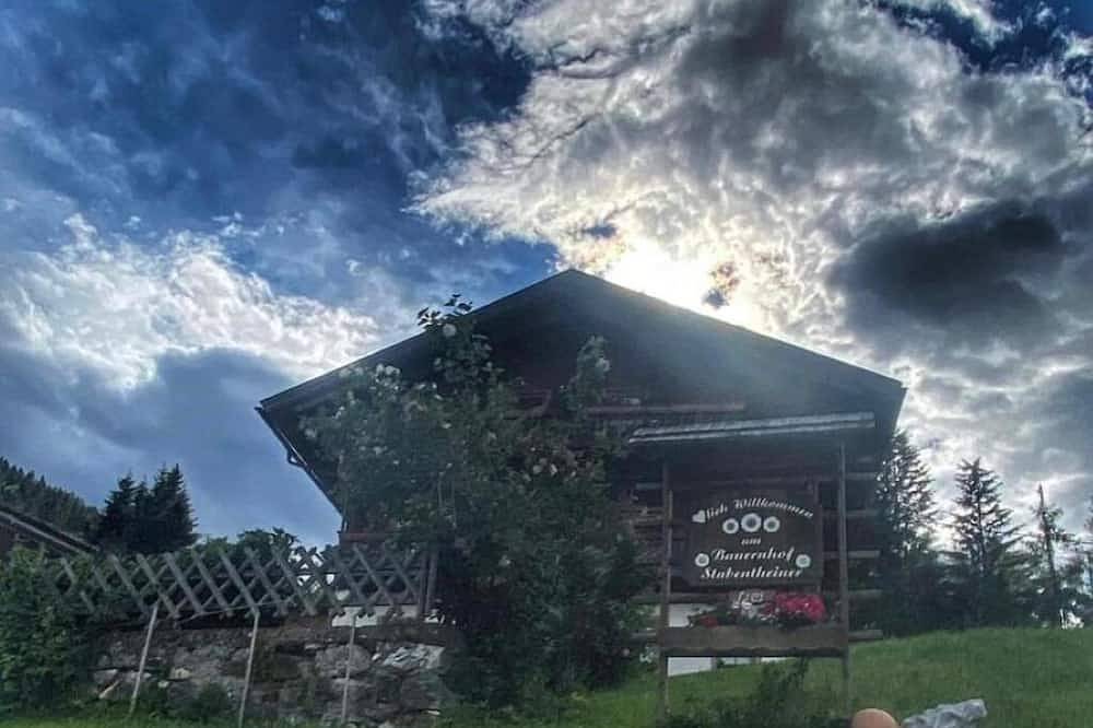 Ganze Wohnung, Bergblick Ferienwohnung für Zwei in Lesachtal, Bezirk Hermagor