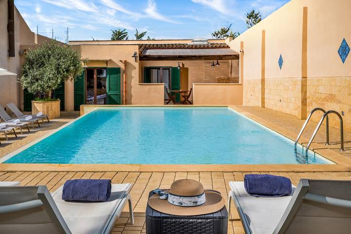 Location de vacances pour 16 personnes, avec jardin, animaux acceptés à Marsala - 2