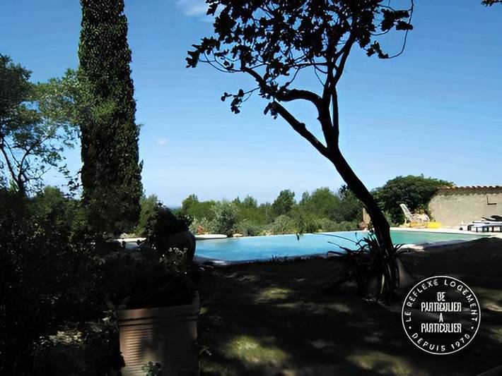 Gîte pour 3 personnes, avec jardin ainsi que piscine et terrasse à Pernes-les-Fontaines - 3