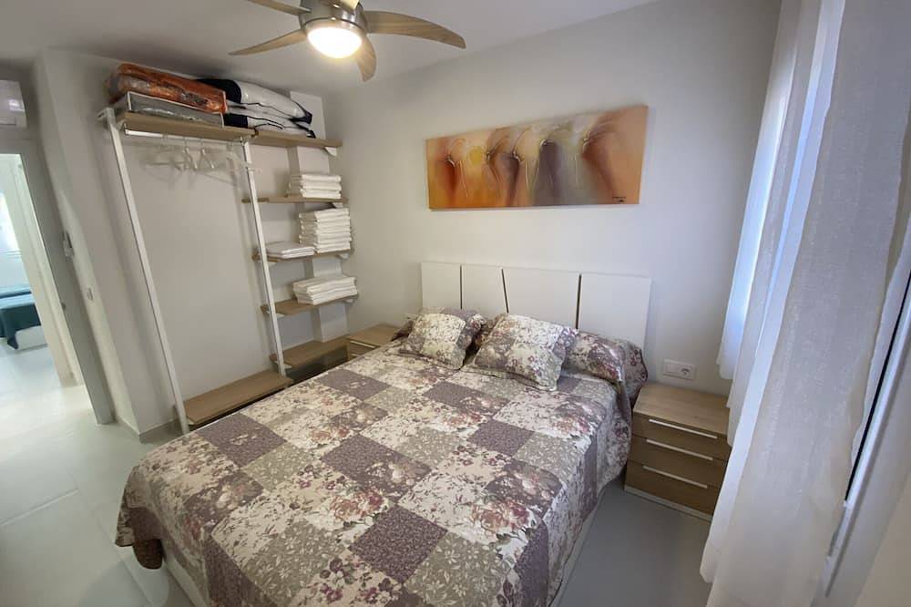 Entire apartment, Tlg Bajo - Apartment near the beach in Playas de Vera, Vera