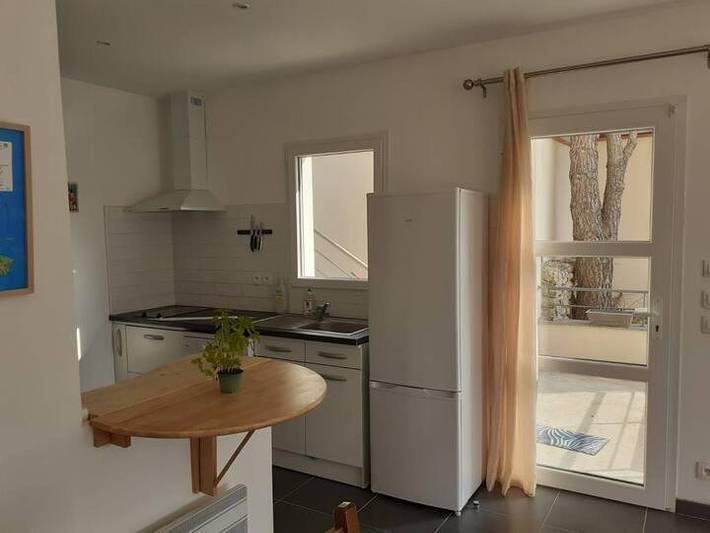 Gîte pour 4 personnes, avec vue et terrasse à Villelongue-dels-Monts - 3