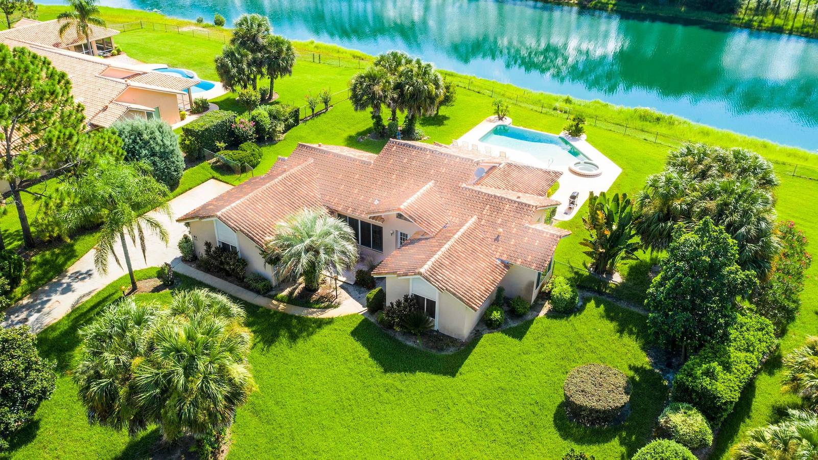 Swiss 61 - Lake Denise in Lake County