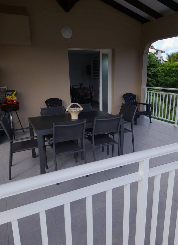 Gîte pour 4 personnes, avec terrasse et jardin dans Fort-de-France - 2
