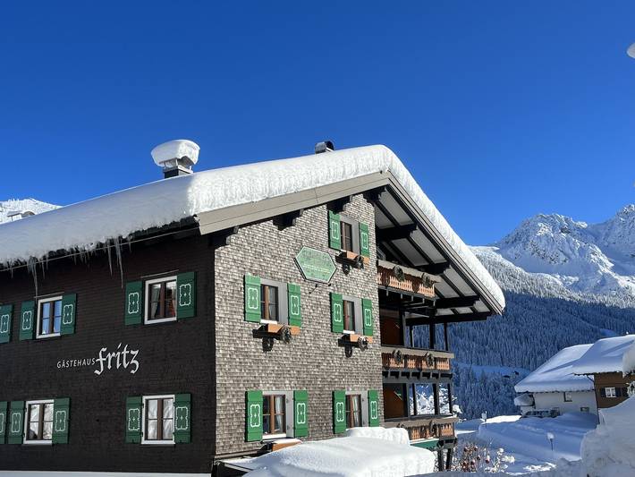 Hütte für 2 Personen, mit Terrasse und Garten im Kleinwalsertal