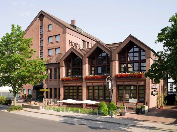 Hotel for 2 people, with terrace and sauna as well as view, with pets - 1