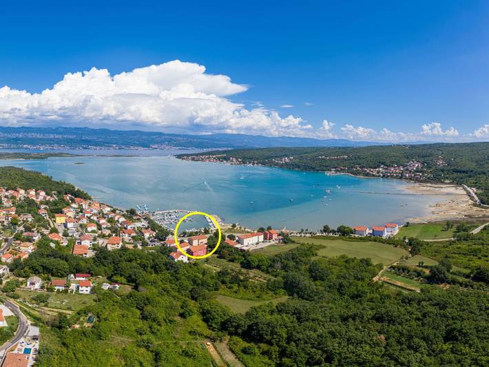 Ferienwohnung für 4 Personen, mit Terrasse und Garten auf Krk - 2