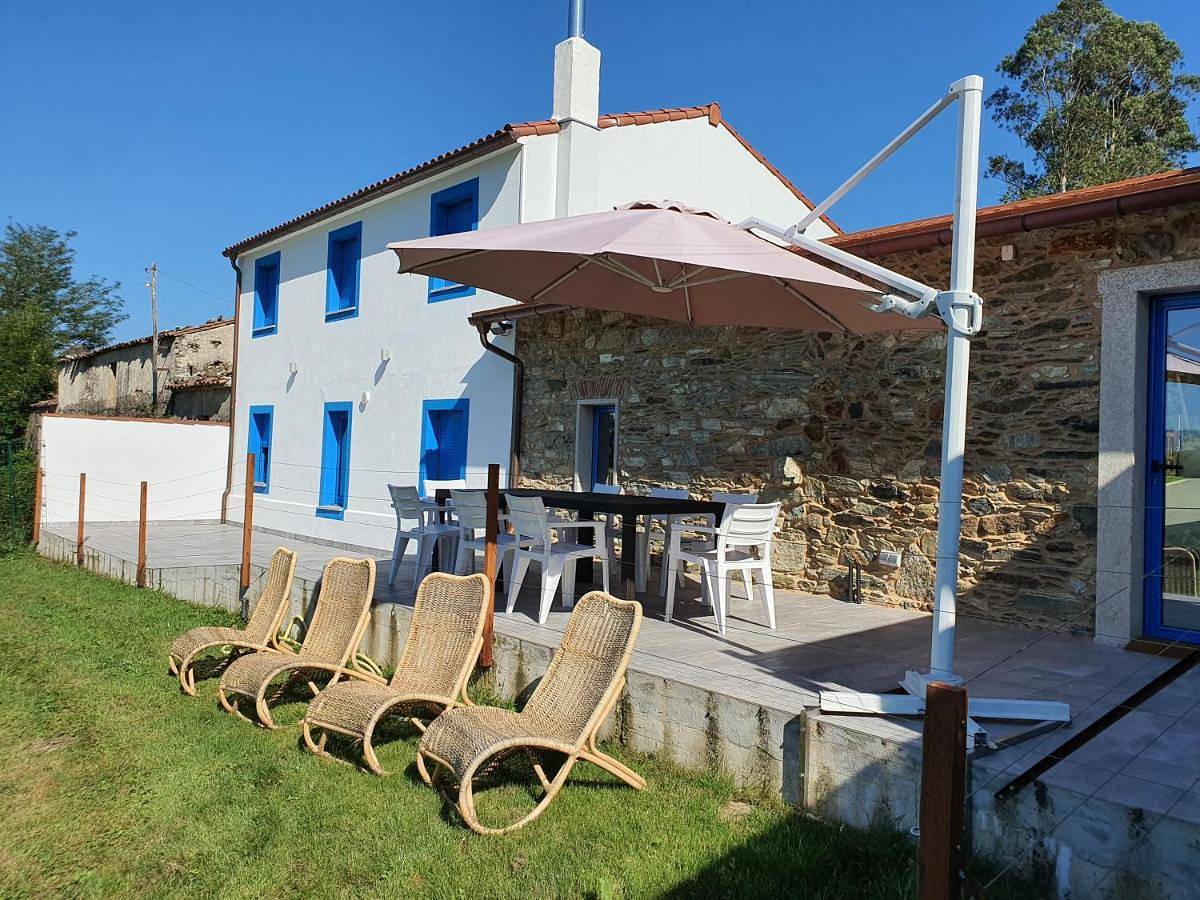 Five-Bedroom House in Melide, Provincia de La Coruña