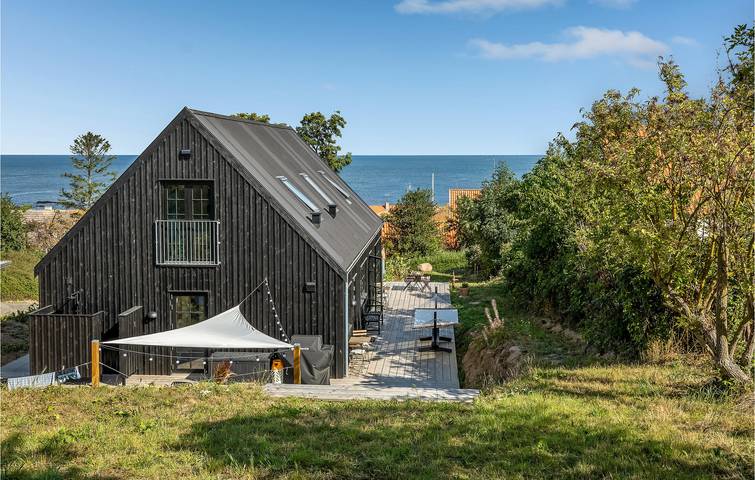 Ferienhaus für 8 Personen, mit Terrasse in Listed