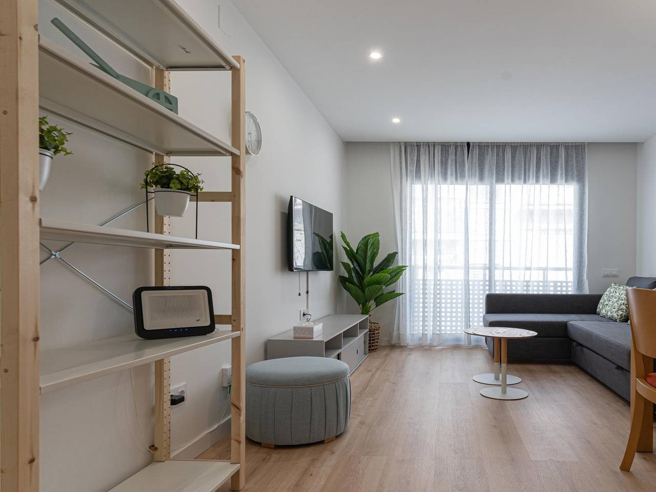 Ganze Ferienwohnung, Ferienwohnung für 4 Personen mit Pool in Barcelona Zentrum, Barcelona