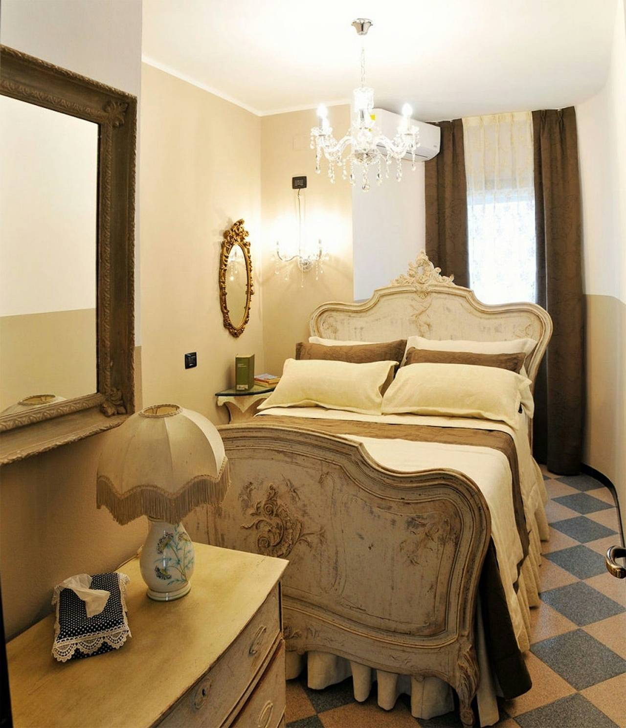Villa signorile tra i frutteti del Veneto in Castelbaldo, Provincia di Padova