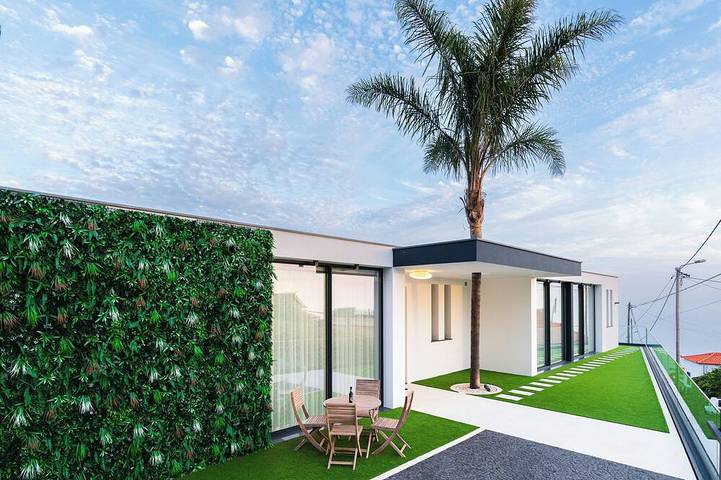Ferienhaus für 8 Personen, mit Pool und Garten sowie Terrasse - 1