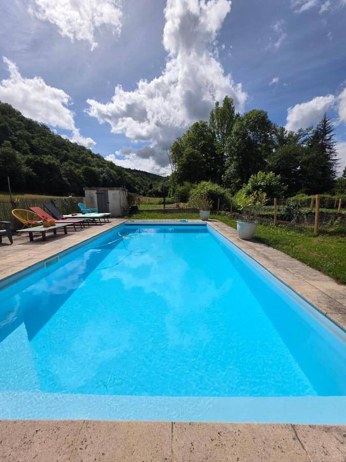 Location de vacances pour 7 personnes, avec piscine ainsi que jardin et vue, animaux acceptés à Gan - 3