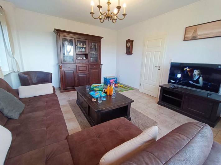 Hütte für 5 Personen, mit Terrasse und Garten in Norddeich - 2