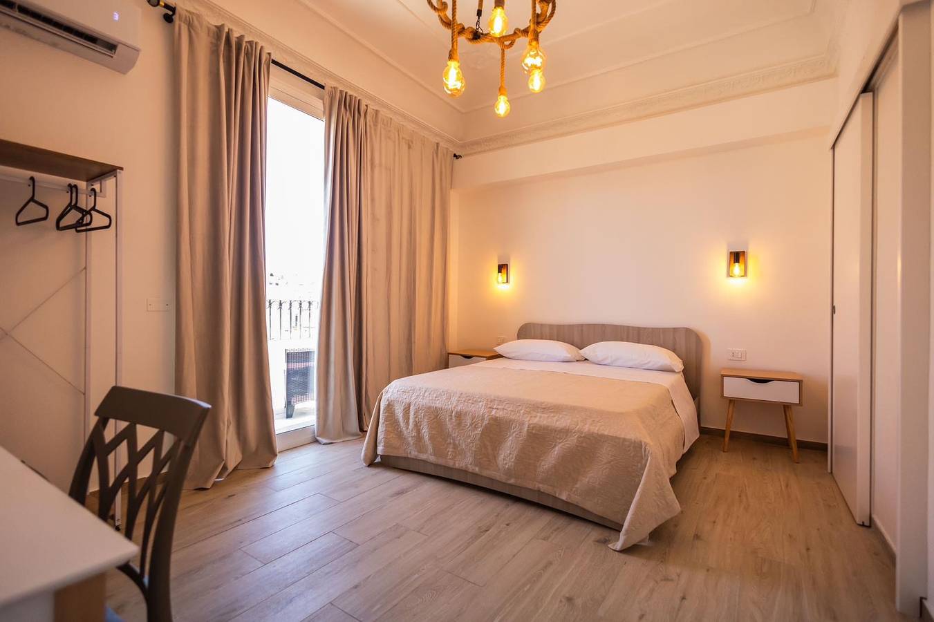 Hel leilighet, Ferieleilighet for 10 personer med jacuzzi in Palermo, Provinsen Palermo