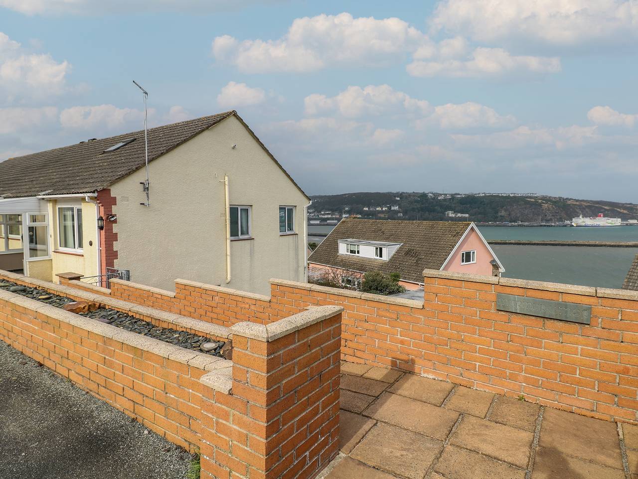 Murmur y Mor in Fishguard, Pembrokeshire