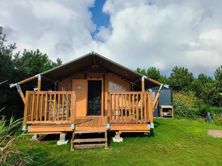 Glamping voor 4 personen, met Terras en Uitzicht op Ameland