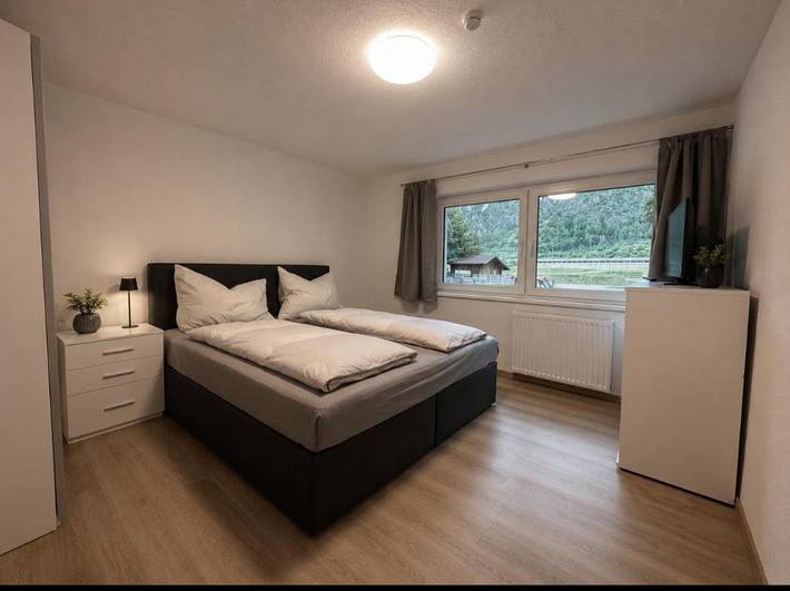 Ferienwohnung für 5 Personen, mit Terrasse und Garten sowie Ausblick in Zams - 4