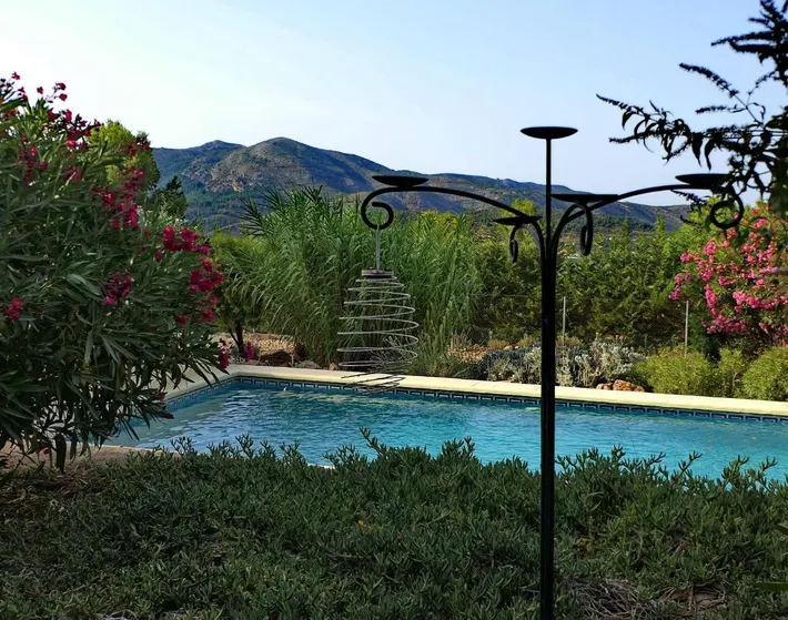 Maison de vacances pour 3 personnes, avec vue ainsi que piscine et jardin - 1
