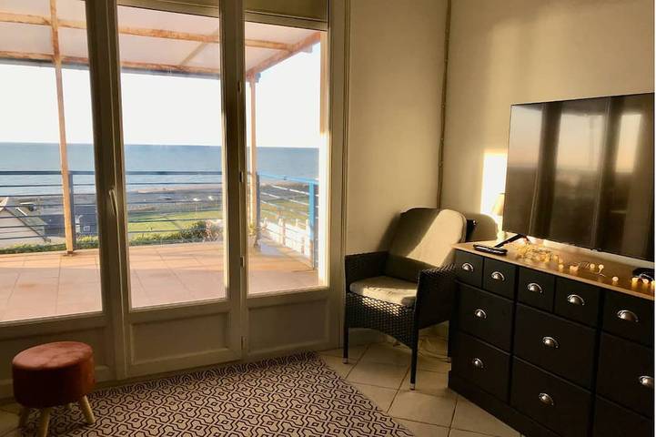 Maison - terrasse - vue mer - plage à 400 m in Woignarue, Abbeville und Umgebung