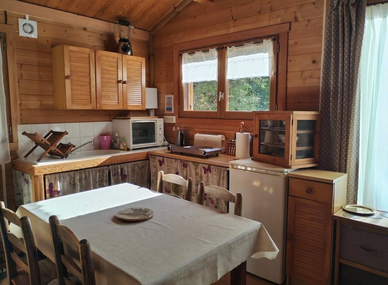 Chalet - Gîtes des Sources - non fumeur in Fareins, Région de Bourg-en-Bresse