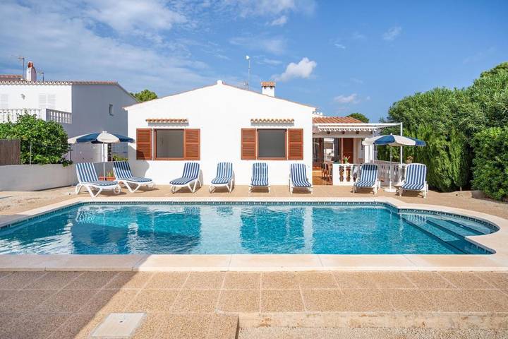 Location de vacances pour 8 personnes, avec jardin et piscine à Port d'Addaia - 3