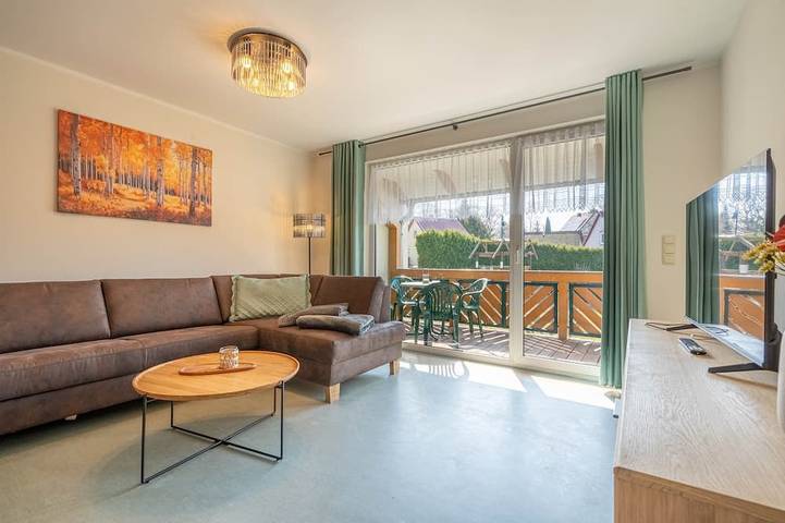 Ferienwohnung für 6 Personen, mit Garten und Pool in Allrode