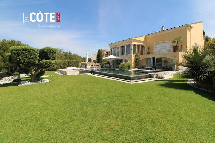 Villa Belle Vue côte bleue in Carry-le-Rouet, Costa mediterránea (Francia)