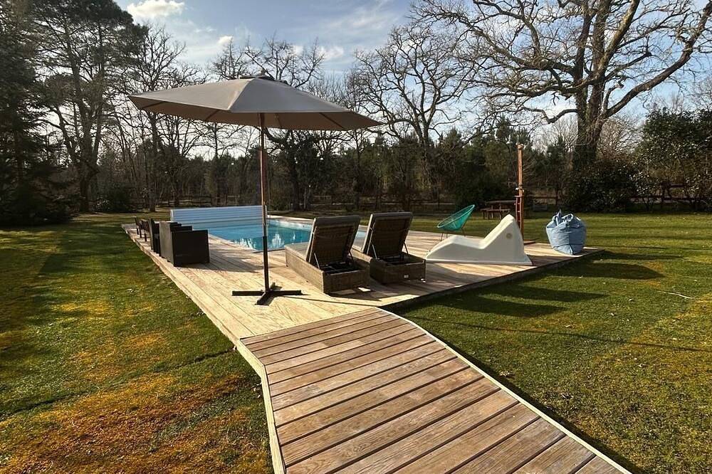 Chalet in the heart of the Landes forest in Argelouse, Landes